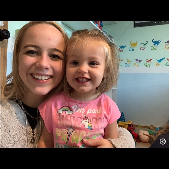 Meet your Posher, ASTRO THRIFT - Picture 6 of 8